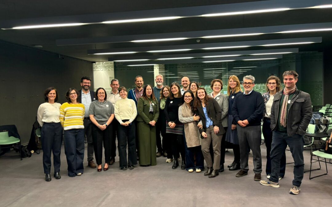 BUSUnited: una comunidad para la capacitación de profesionales del diseño y la construcción